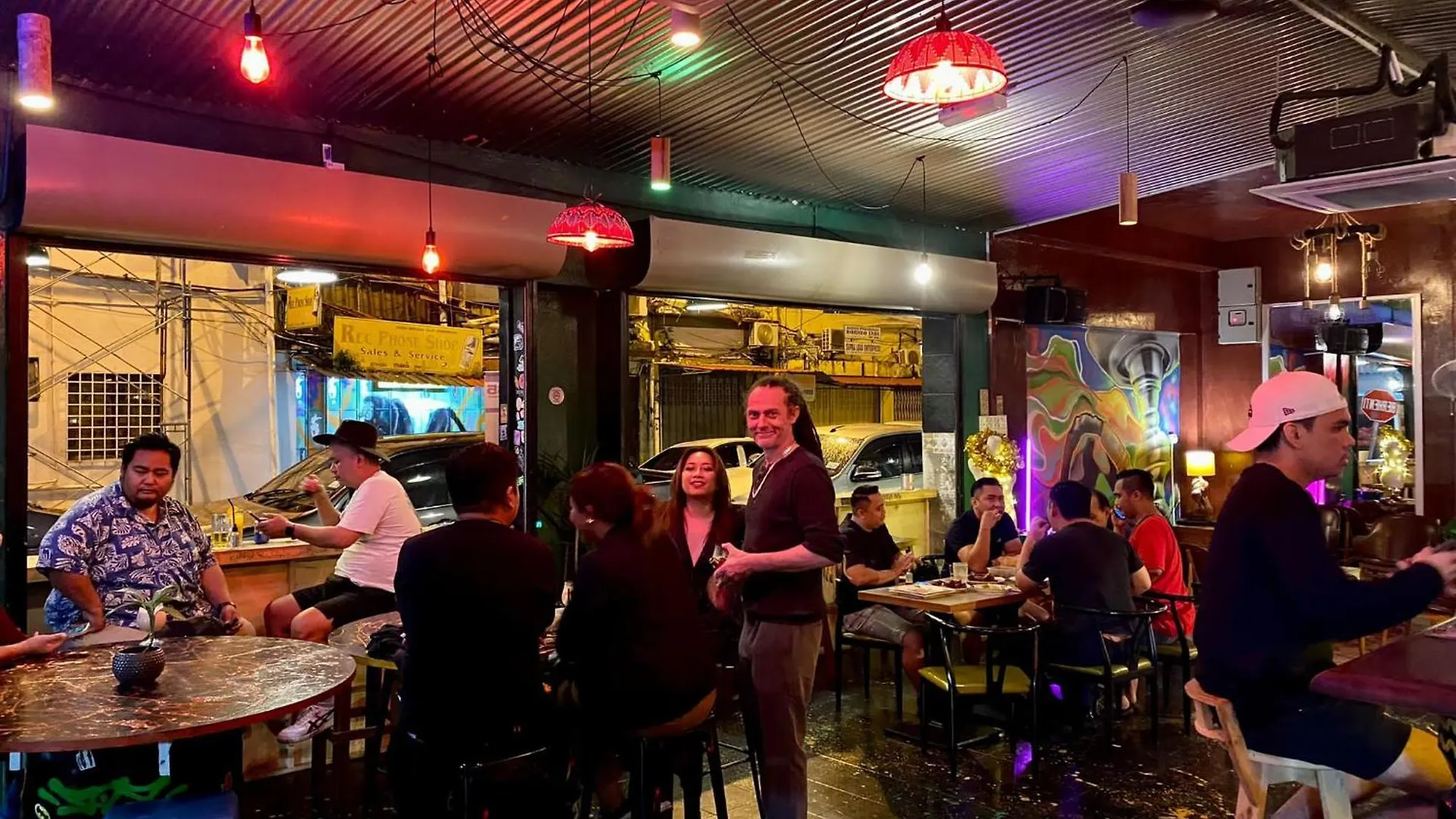 Hostel H2 Worldpackers , The Social Hotel Kota Kinabalu Malaysia